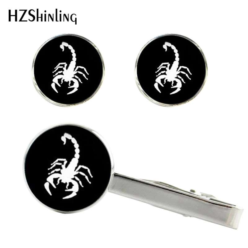 2017 New Scorpion Tie Clip Zodiac Sign Clips & Cufflinks Set Birthday Gifts For Friend Silver Round Handmade Cufflink CT-0049
2017 New Scorpion Tie Clip Zodiac Sign Clips & Cufflinks Set Birthday Gifts For Friend Silver Round Handmade Cufflink CT-0049