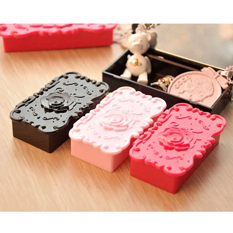 1PCS New Cute Acrylic Rectangle Flower Eyelash Storage Box Makeup Cosmetic Mirror Case Organizer Makeup Tool Kit Z383
1PCS New Cute Acrylic Rectangle Flower Eyelash Storage Box Makeup Cosmetic Mirror Case Organizer Makeup Tool Kit Z383