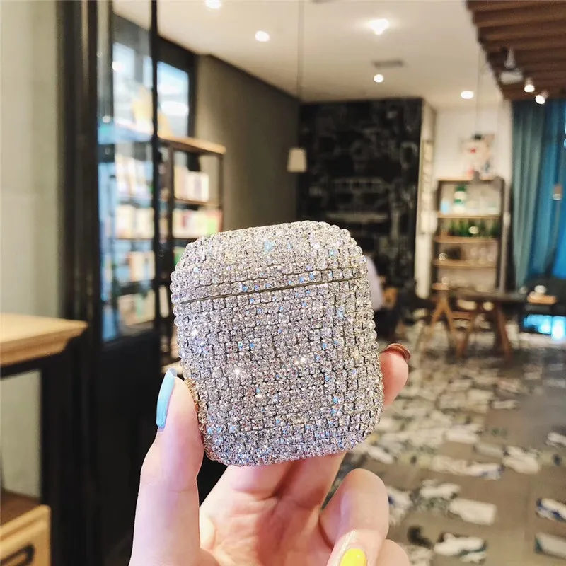 Luxury diamond gloss bling bling earphone case for original APPLE AirPods full covered by Rhinestone flash earbuds hard cover
Luxury diamond gloss bling bling earphone case for original APPLE AirPods full covered by Rhinestone flash earbuds hard cover