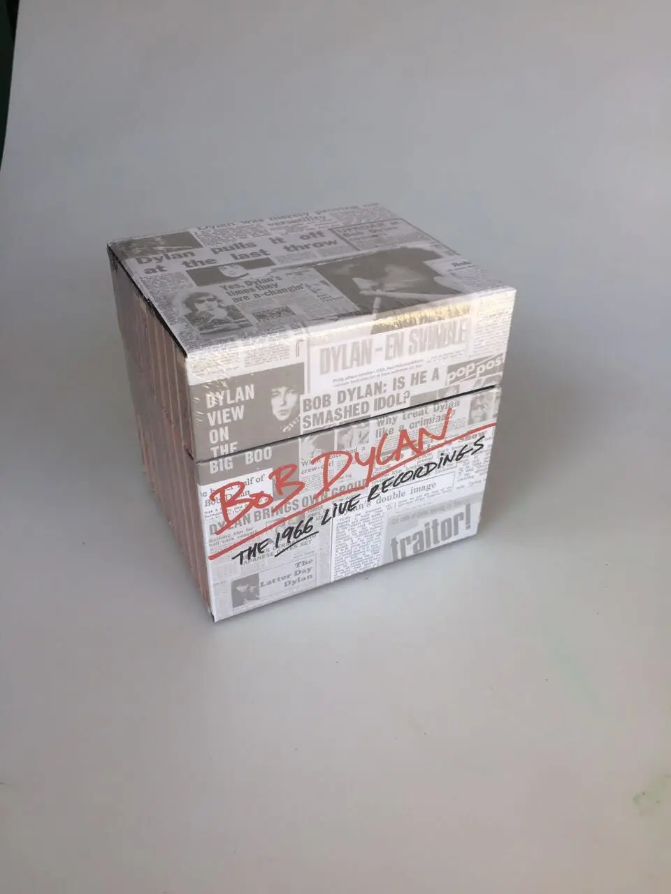 

TOP QUALITY New BOB DYLAN THE 1966 LIVE RECORDINGS 36CD Music Cd Box set Factory Sealed Boxset.