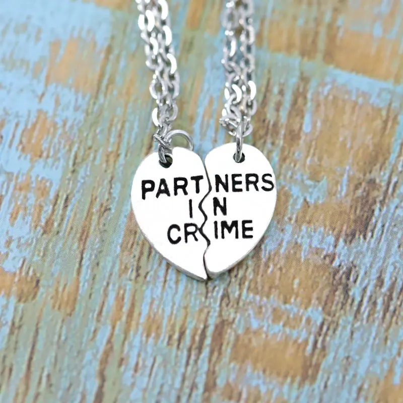 

Custom Silver Heart Best Friend Necklace Set Broken Heart Couples Necklaces Stamped Jeweley Partners In Crime Necklace Bff Gift