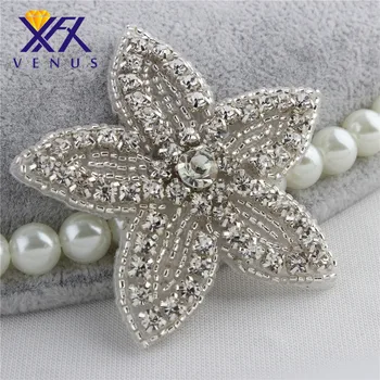 XINFANGXIU Wholesale small flower rhinestone applique motif crystal diamante patch bead beaded applique for shoes cloth garter
XINFANGXIU Wholesale small flower rhinestone applique motif crystal diamante patch bead beaded applique for shoes cloth garter
