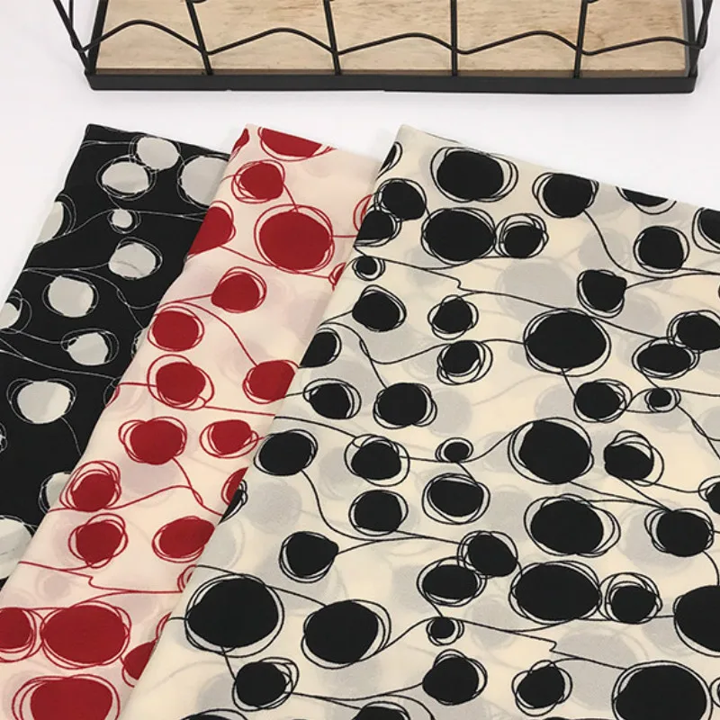 Polyester Spandex Diamond-shaped Chiffon Printed Fabric Plain Weave Textile Patchwork Spring and Summer Dress Shawl Fabric
Polyester Spandex Diamond-shaped Chiffon Printed Fabric Plain Weave Textile Patchwork Spring and Summer Dress Shawl Fabric