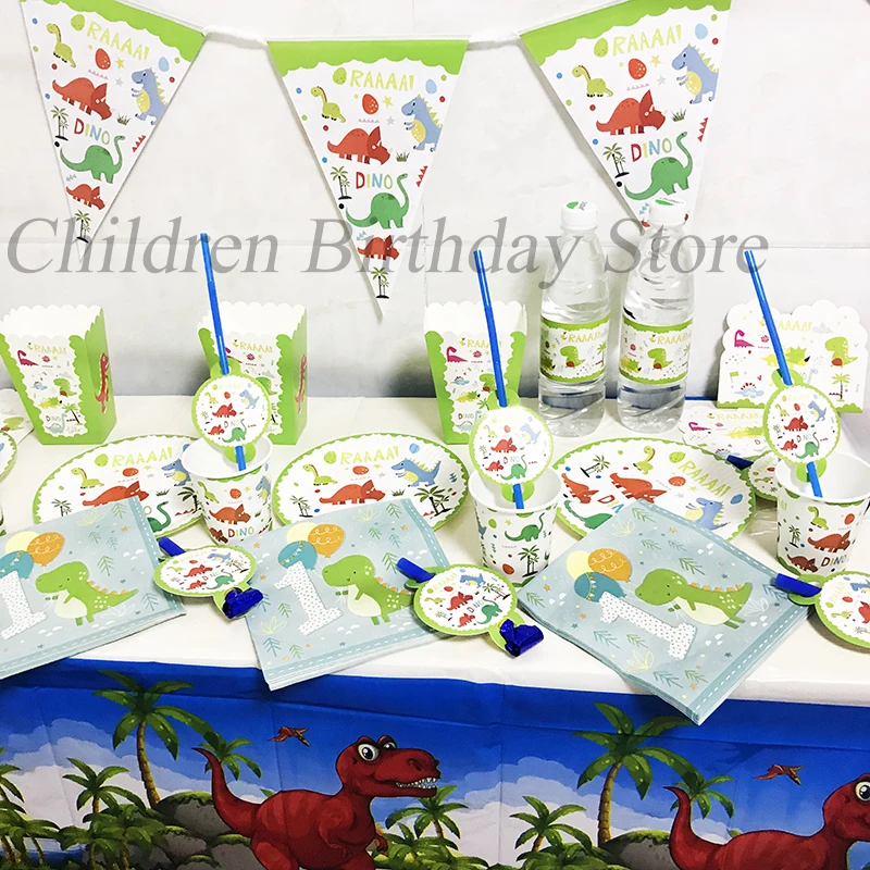 89pcs/lot Dinosaur theme disposable party tableware Dinosaur disposable tableware sets Dinosaur plates cups banners 
89pcs/lot Dinosaur theme disposable party tableware Dinosaur disposable tableware sets Dinosaur plates cups banners