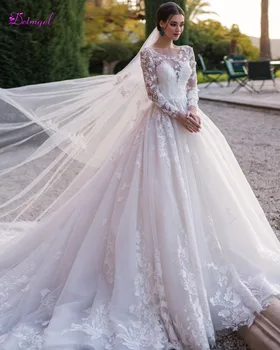 Gorgeous Appliques Chapel Train Ball Gown Wedding Dress 2020 Scoop Neck Beaded Long Sleeve Flowers Princess Bride Gown Plus Size
Gorgeous Appliques Chapel Train Ball Gown Wedding Dress 2020 Scoop Neck Beaded Long Sleeve Flowers Princess Bride Gown Plus Size
