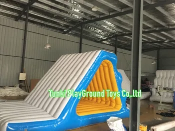 Inflatable water slide,inflatatable water park with cannons 
Inflatable water slide,inflatatable water park with cannons