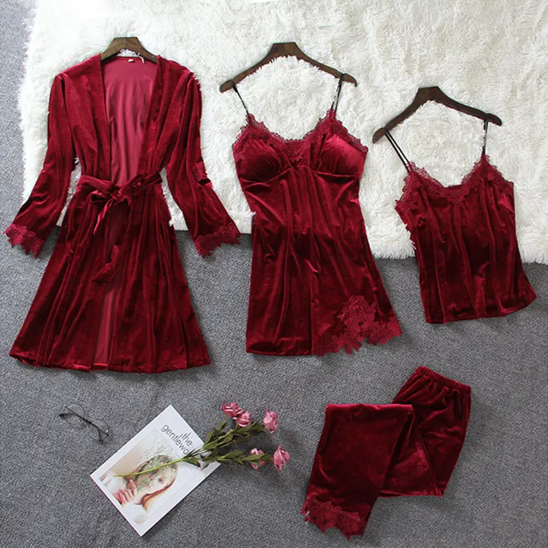 2019 Gold Velvet 4 Pieces Warm Winter Pajamas Sets Women Sexy Lace Robe Pajamas Sleepwear Kit Sleeveless Nightwear
2019 Gold Velvet 4 Pieces Warm Winter Pajamas Sets Women Sexy Lace Robe Pajamas Sleepwear Kit Sleeveless Nightwear