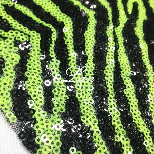 LASUI 3 yards/1lot Fluorescent zebra pattern sequin mesh lace fabric Embroidery African vogue Party Dress DIY accessories W0106
LASUI 3 yards/1lot Fluorescent zebra pattern sequin mesh lace fabric Embroidery African vogue Party Dress DIY accessories W0106