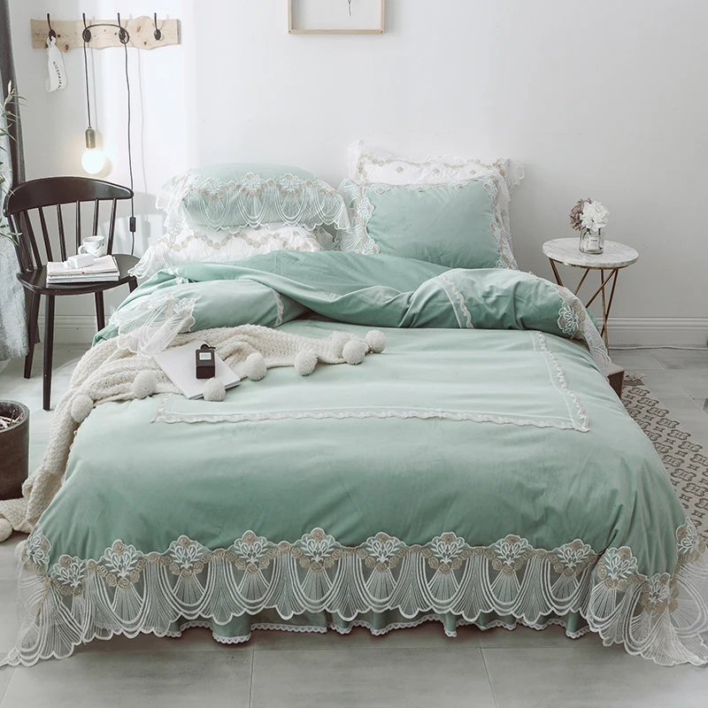 Princess Style Green White Pink Blue Fleece Fabric Winter Thick Girl Bedding Set Flannel Lace Duvet Cover Bed skirt Pillowcases
Princess Style Green White Pink Blue Fleece Fabric Winter Thick Girl Bedding Set Flannel Lace Duvet Cover Bed skirt Pillowcases