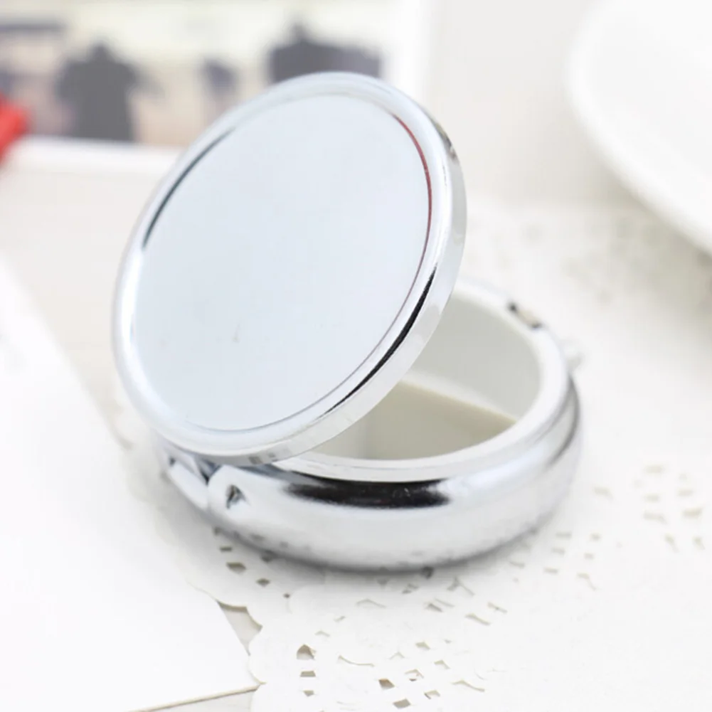 Round Three Grid Metal Pill Box Portable Simple Container For Tablets Small Plastic Storage Container Holder Silver Medicine Box
Round Three Grid Metal Pill Box Portable Simple Container For Tablets Small Plastic Storage Container Holder Silver Medicine Box