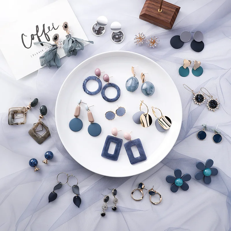 Korean Earrings Blue Style Geometric Acrylic Irregular Circle Square Drop Earrings for Women Metal Bump Party Beach Jewelry
Korean Earrings Blue Style Geometric Acrylic Irregular Circle Square Drop Earrings for Women Metal Bump Party Beach Jewelry
