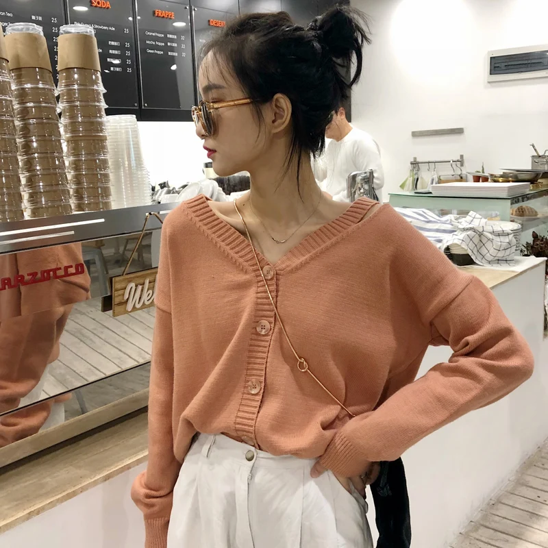 2019 Casual Women's Sweaters Japanese Kawaii Ulzzang Retro Broken Cardigan Sweater Female Korean Harajuku Clothing For Women
2019 Casual Women's Sweaters Japanese Kawaii Ulzzang Retro Broken Cardigan Sweater Female Korean Harajuku Clothing For Women