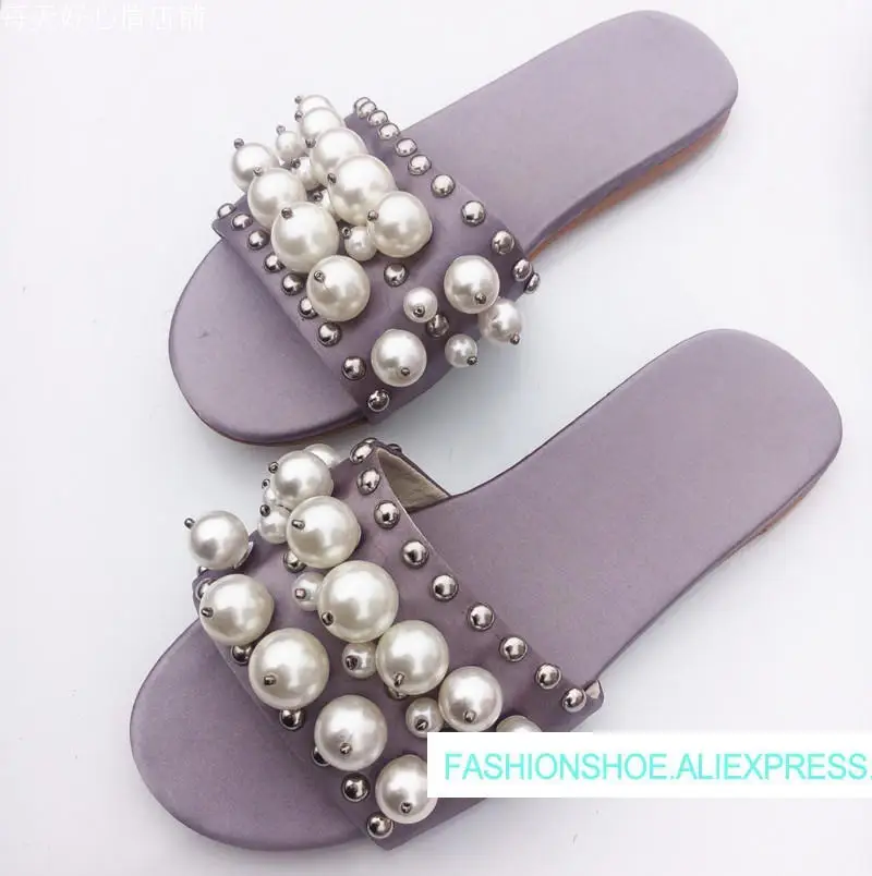 Summer Slippers Shoes Woman Silk Flats Pearls Casual Lazy Flats Designer Woman Runway Slippers Lazy Outside Slides Woman Shoes
Summer Slippers Shoes Woman Silk Flats Pearls Casual Lazy Flats Designer Woman Runway Slippers Lazy Outside Slides Woman Shoes