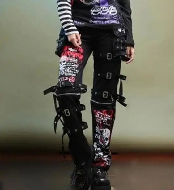Men's Fashion Goth Punk Killed Matt Men's Pant Non-mainstream Graffiti Skulls Straight Air-vent Men trousers ! 27-37
Men's Fashion Goth Punk Killed Matt Men's Pant Non-mainstream Graffiti Skulls Straight Air-vent Men trousers ! 27-37