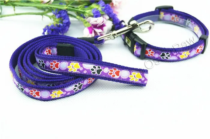 Spring 2015 pet collar dog set nylon Brand Collar for Pets Cute Paw Printing Collar Cats Leads Supplies Wholesale and Retail
Spring 2015 pet collar dog set nylon Brand Collar for Pets Cute Paw Printing Collar Cats Leads Supplies Wholesale and Retail