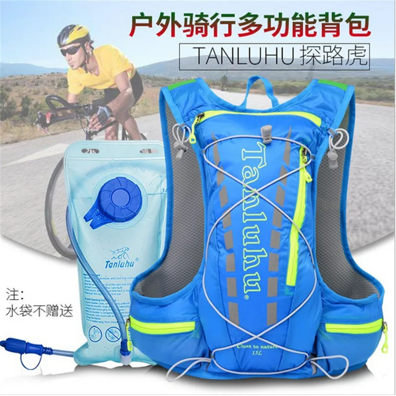 TANLUHU 679 Nylon 15L Outdoor Bags Hiking Backpack Vest Marathon Running Cycling Backpack For 2L Water Bag
TANLUHU 679 Nylon 15L Outdoor Bags Hiking Backpack Vest Marathon Running Cycling Backpack For 2L Water Bag
