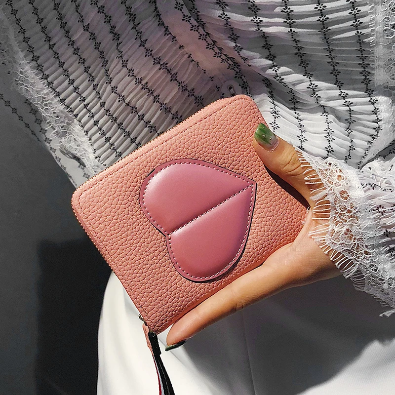 2019 Big Capacity Fashion Women Wallets Short Cute Embroidery Retro PU Leather Heart Shaped Wallet Clutch Coin Purse Ladies 98
2019 Big Capacity Fashion Women Wallets Short Cute Embroidery Retro PU Leather Heart Shaped Wallet Clutch Coin Purse Ladies 98