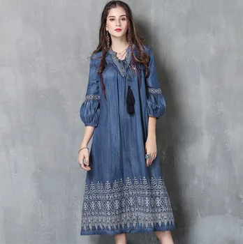 2017 Large Size Cotton Denim Dresses Women Folk Style Floral Embroidery Dress V neck Lantern Sleeve Women Vintage Jeans Dress
2017 Large Size Cotton Denim Dresses Women Folk Style Floral Embroidery Dress V neck Lantern Sleeve Women Vintage Jeans Dress