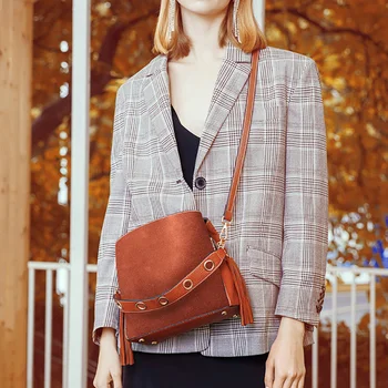 Women Handbag Scrub Leather Buckle Bag Female Genuine Leather Tassel Fashion Shoulder Bags Famous Brand Crossbody Messenger Bag
Women Handbag Scrub Leather Buckle Bag Female Genuine Leather Tassel Fashion Shoulder Bags Famous Brand Crossbody Messenger Bag