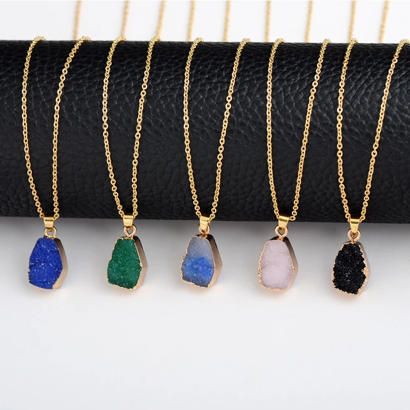 SANSHOOR Druzy Natural Stone Necklace With Stainless Steel Link Chain And Irregular Geode Gold Color Raw nyx Pendant For Women
SANSHOOR Druzy Natural Stone Necklace With Stainless Steel Link Chain And Irregular Geode Gold Color Raw nyx Pendant For Women