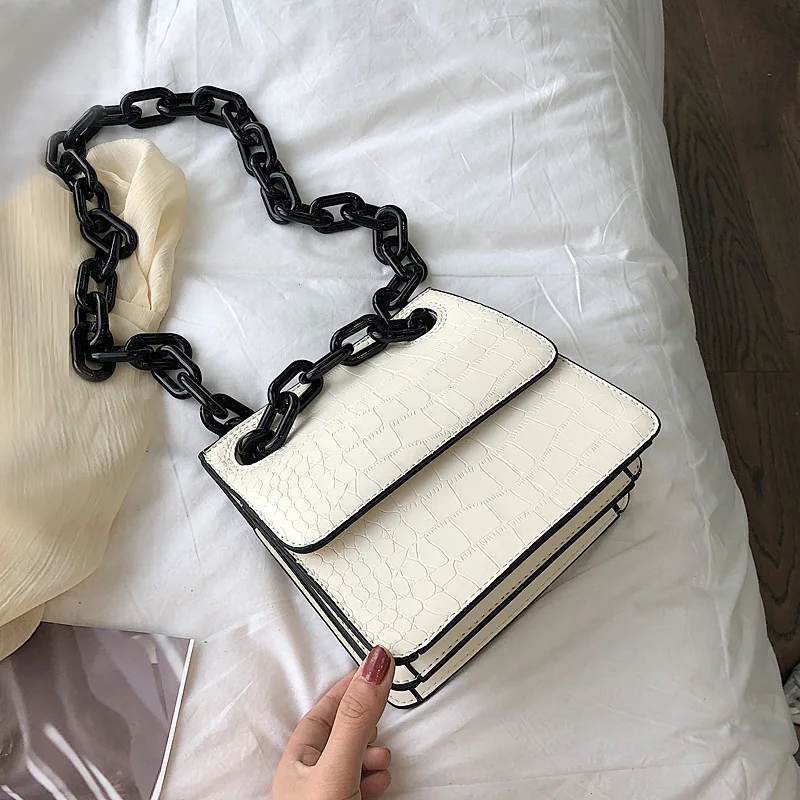 Bag for Women Summer 2019 New Hand-held Individual Thick Chain Single Shoulder Square Bag Women Handbags
Bag for Women Summer 2019 New Hand-held Individual Thick Chain Single Shoulder Square Bag Women Handbags