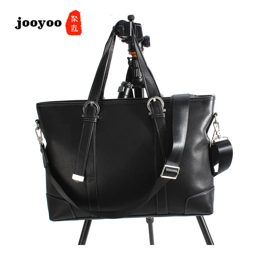 Black High-end Genuine Leather Men's Business Large Capacity Handbag Leisure Travel Briefcase Luxury Leather Laptop Bags Man Bag 
Black High-end Genuine Leather Men's Business Large Capacity Handbag Leisure Travel Briefcase Luxury Leather Laptop Bags Man Bag