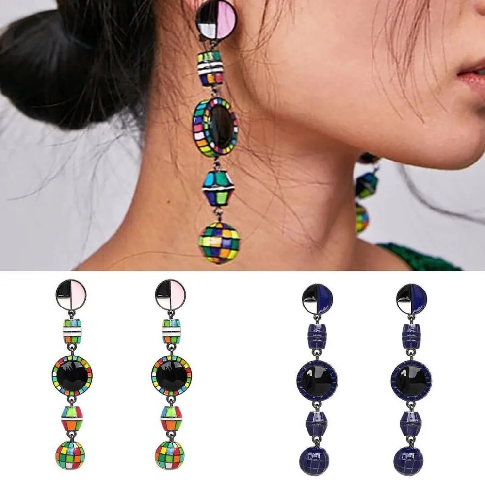 Dvacaman Fashion Ethnic Long Ball Pom Pom ZA Earrings Handmade Statement Drop Earrings For Women Jewelry pendientes flecos 6349
Dvacaman Fashion Ethnic Long Ball Pom Pom ZA Earrings Handmade Statement Drop Earrings For Women Jewelry pendientes flecos 6349