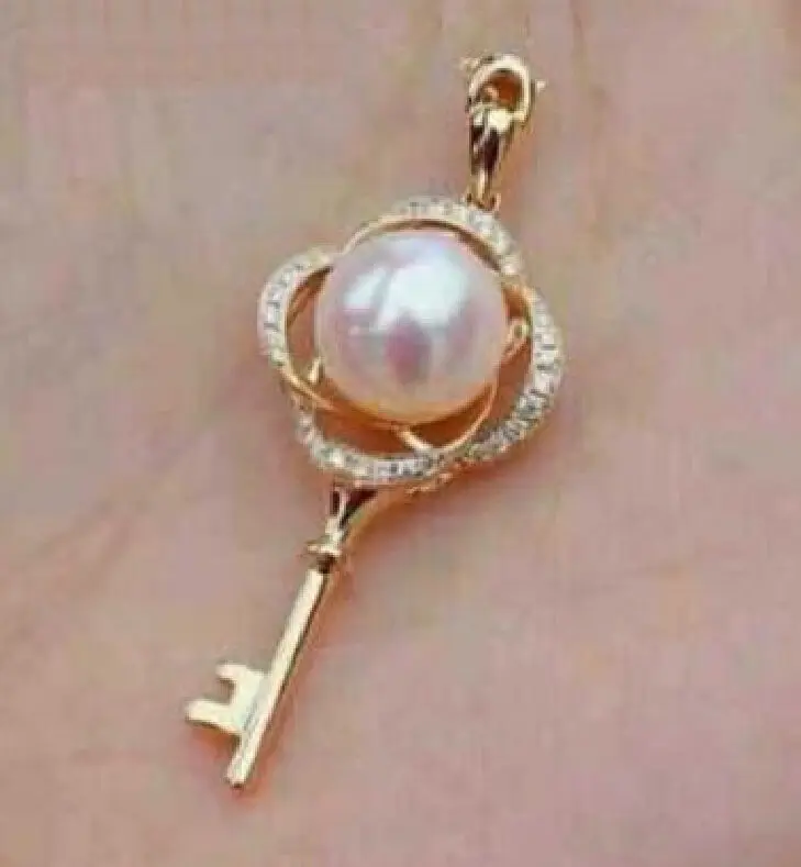 CHARMING 12-13MM NATURAL SOUTH SEA WHITE PEARL ROSE GOLD PENDANT NECKLACE
CHARMING 12-13MM NATURAL SOUTH SEA WHITE PEARL ROSE GOLD PENDANT NECKLACE
