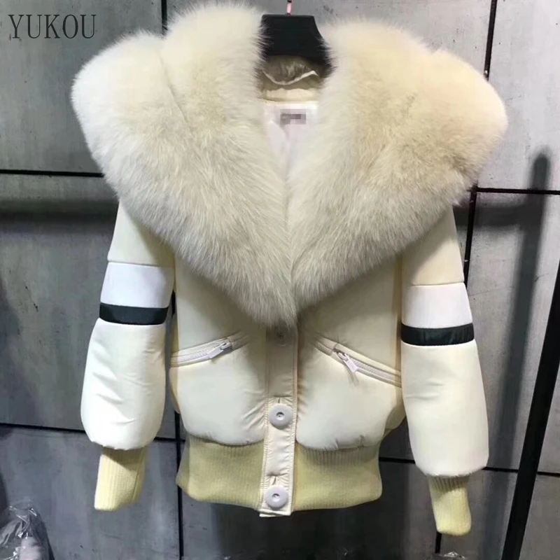 Ultra-Large Fox Fur Collar Fur Overcoat 2008 New Fashion Bat Sleeve Loose Size Thick Warm Cotton Clothes In The Long Fox Fur
Ultra-Large Fox Fur Collar Fur Overcoat 2008 New Fashion Bat Sleeve Loose Size Thick Warm Cotton Clothes In The Long Fox Fur