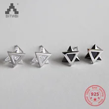 100% S925 Sterling Silver Stud Earrings 2019 New Hot Fashion Exquisite Triangle Zirconia Ear Stud Nice Gift
100% S925 Sterling Silver Stud Earrings 2019 New Hot Fashion Exquisite Triangle Zirconia Ear Stud Nice Gift