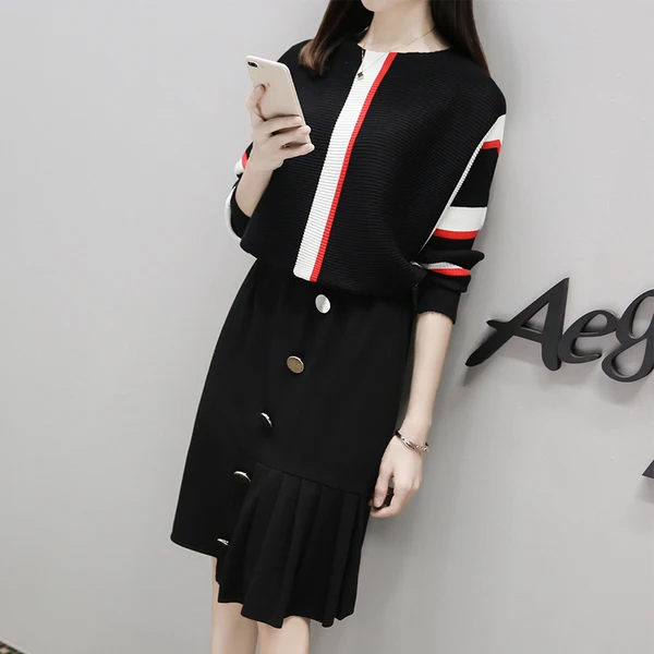 2019 Autumn Sweater Set Two Piece Women Clothes Fashion Knitting Striped Long Sleeve Pullovers Top + Irregular Short Skirt Suits
2019 Autumn Sweater Set Two Piece Women Clothes Fashion Knitting Striped Long Sleeve Pullovers Top + Irregular Short Skirt Suits