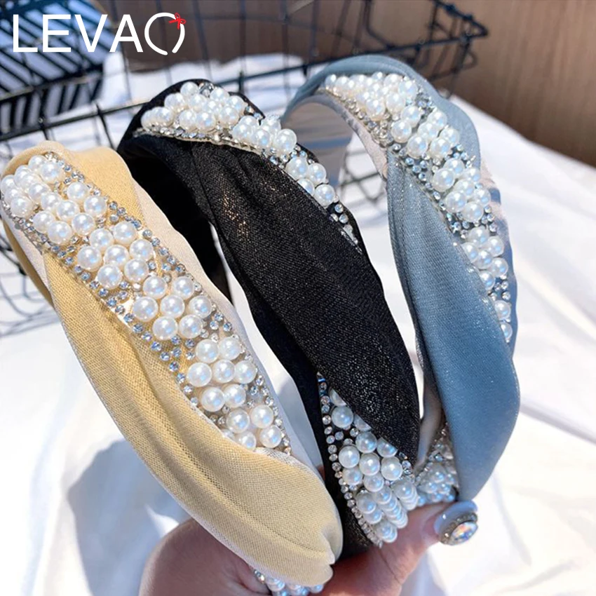 LEVAO Stylish Pearls Flower Hairbands Solid Mesh Fabric Girls Hair Ornaments Full Rhinestones Chic Handmade Women Wide Headbands
LEVAO Stylish Pearls Flower Hairbands Solid Mesh Fabric Girls Hair Ornaments Full Rhinestones Chic Handmade Women Wide Headbands