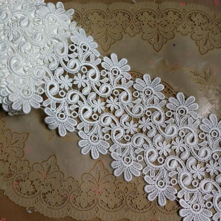 

2 Meters Exquisite White Lace Trims High Quality Water Soluble DIY Garment Accessories Lace Trims 10cm Width