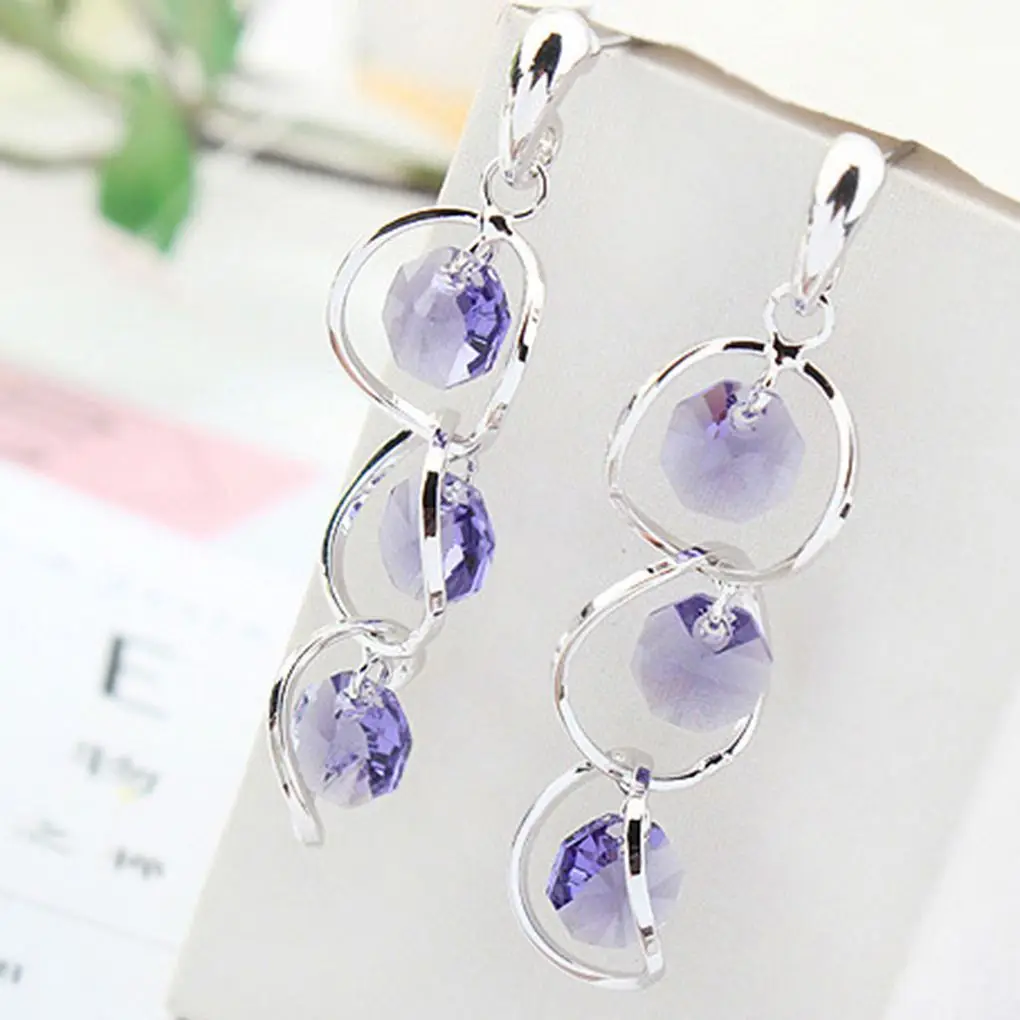 Brand new Women Crystal Three Layer Earrings Female Wedding Piercing Rhinestone Long Earrings Beautiful
Brand new Women Crystal Three Layer Earrings Female Wedding Piercing Rhinestone Long Earrings Beautiful
