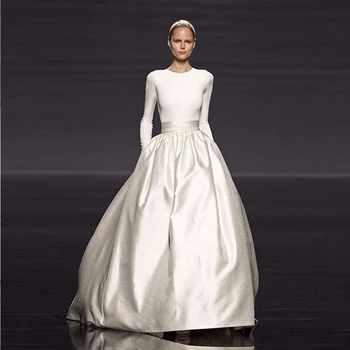 Ivory Satin Ball Gown Women Skirts High Waist Ruffles Floor Length Women Maxi Skirts Plus Size Formal Party Skirts With Pockets
Ivory Satin Ball Gown Women Skirts High Waist Ruffles Floor Length Women Maxi Skirts Plus Size Formal Party Skirts With Pockets