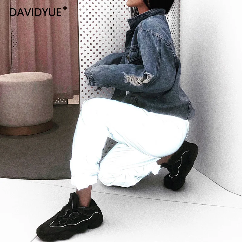 Neon pants reflective joggers women baggy high waist pants plus size loose reflective pants casual grey flash trousers
Neon pants reflective joggers women baggy high waist pants plus size loose reflective pants casual grey flash trousers