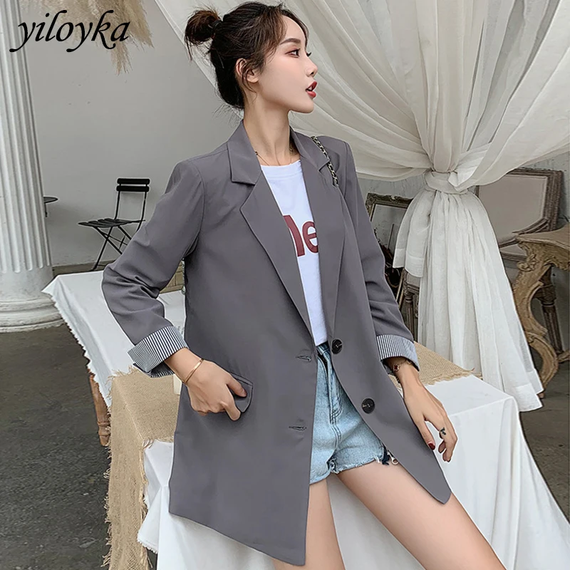 New elegant blazer women long sleeve notched outerwear blazer feminino pocket button jacket office casual tops chaqueta mujer
New elegant blazer women long sleeve notched outerwear blazer feminino pocket button jacket office casual tops chaqueta mujer