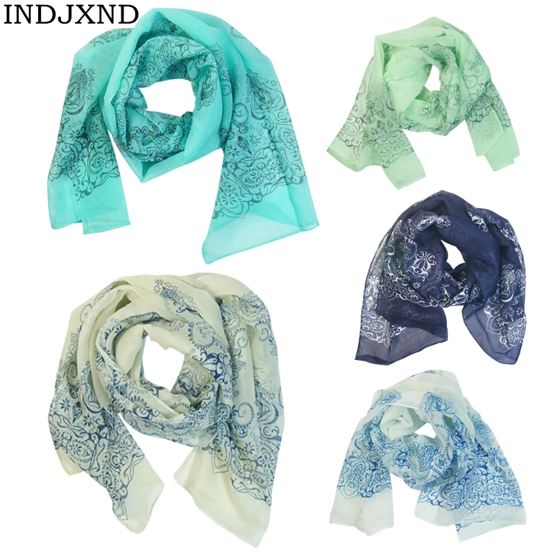 2018 Silk Scarf Hot Sale Fashion Women Elegant Retro Cotton Chiffon Female Scarf New Printed Blue and White Flower Ladies Shawl
2018 Silk Scarf Hot Sale Fashion Women Elegant Retro Cotton Chiffon Female Scarf New Printed Blue and White Flower Ladies Shawl