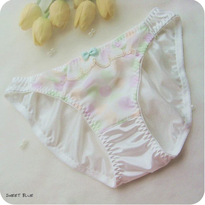 Japan peach blossom silhouette girl cute sexy underwear briefs Purple powder culotte femme onderbroeken vrouwen strings
Japan peach blossom silhouette girl cute sexy underwear briefs Purple powder culotte femme onderbroeken vrouwen strings