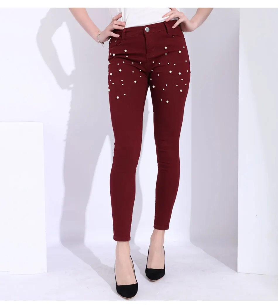 red jeans for women