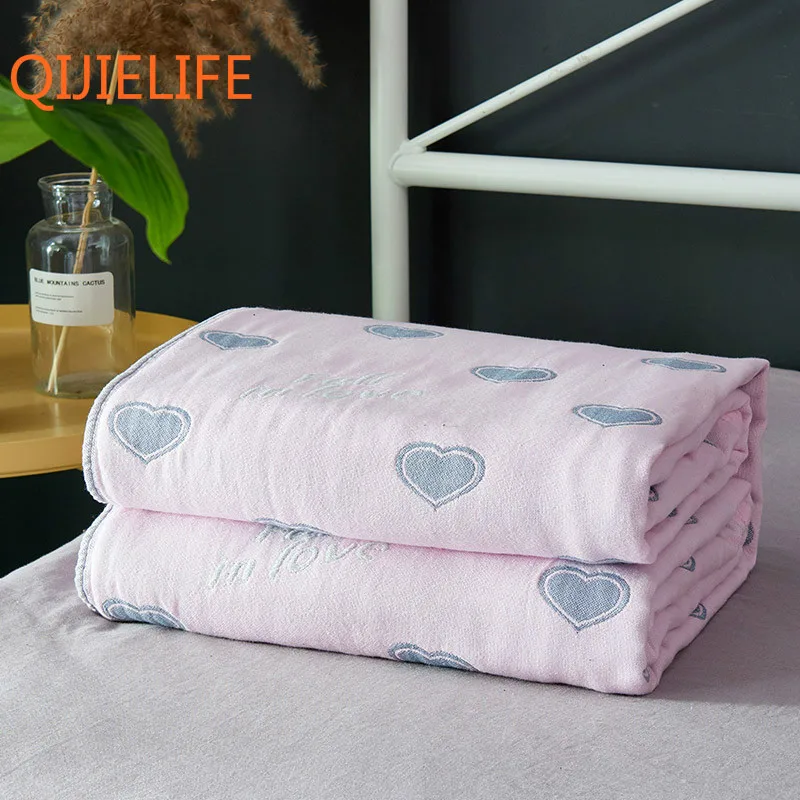 100% Cotton Gauze Muslin Blankets 4 Layers Yarn Dyed Heart Elephant Horse Lips Feathers Soft Summer Coverlet for Beds or Sofa
100% Cotton Gauze Muslin Blankets 4 Layers Yarn Dyed Heart Elephant Horse Lips Feathers Soft Summer Coverlet for Beds or Sofa