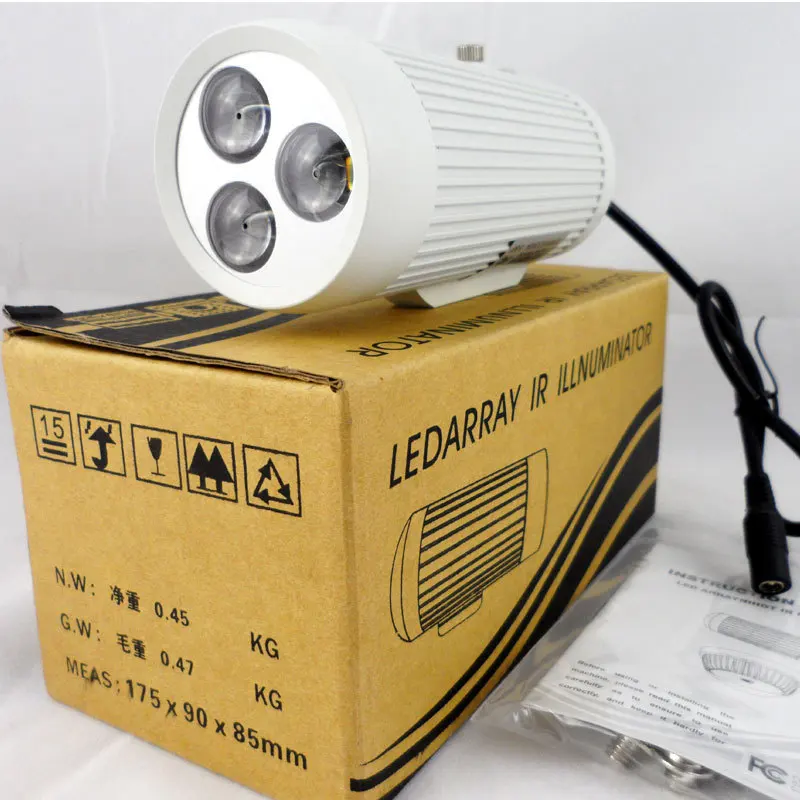 940nm LED Array 10-70 Angle degree Adjustment Focusing Illuminator Lighting 3800mw 940nm Invisible For 940nm HD TVI AHD CVI CAM
940nm LED Array 10-70 Angle degree Adjustment Focusing Illuminator Lighting 3800mw 940nm Invisible For 940nm HD TVI AHD CVI CAM