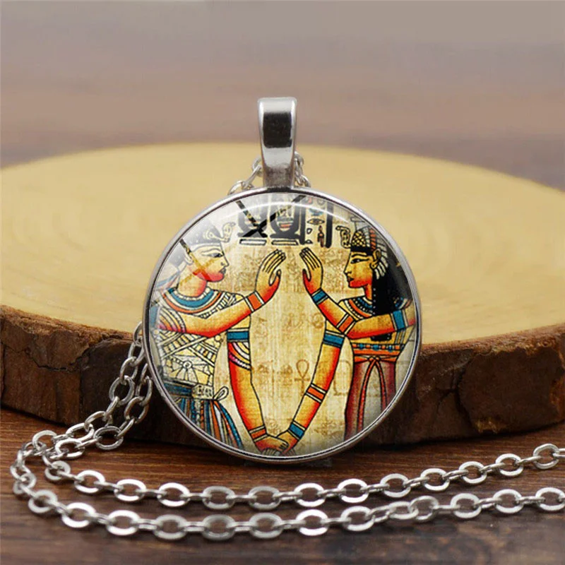SMALL Ancient Egyptian Queen Necklace Pendant Gold Color/Silver Egypt Head Portrait Jewelry jewelry Commemorative gift
SMALL Ancient Egyptian Queen Necklace Pendant Gold Color/Silver Egypt Head Portrait Jewelry jewelry Commemorative gift