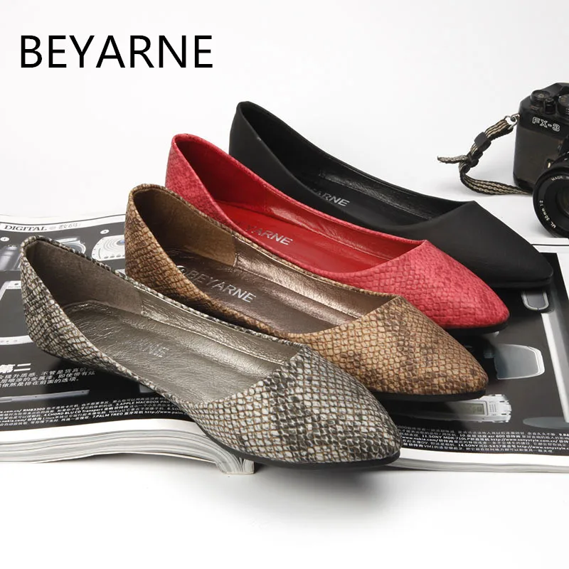 BEYARNE Flats for women fashion serpentine pattern embossed boat shoes ladle shoes shallow mouth pointed toe shoes women flats
BEYARNE Flats for women fashion serpentine pattern embossed boat shoes ladle shoes shallow mouth pointed toe shoes women flats