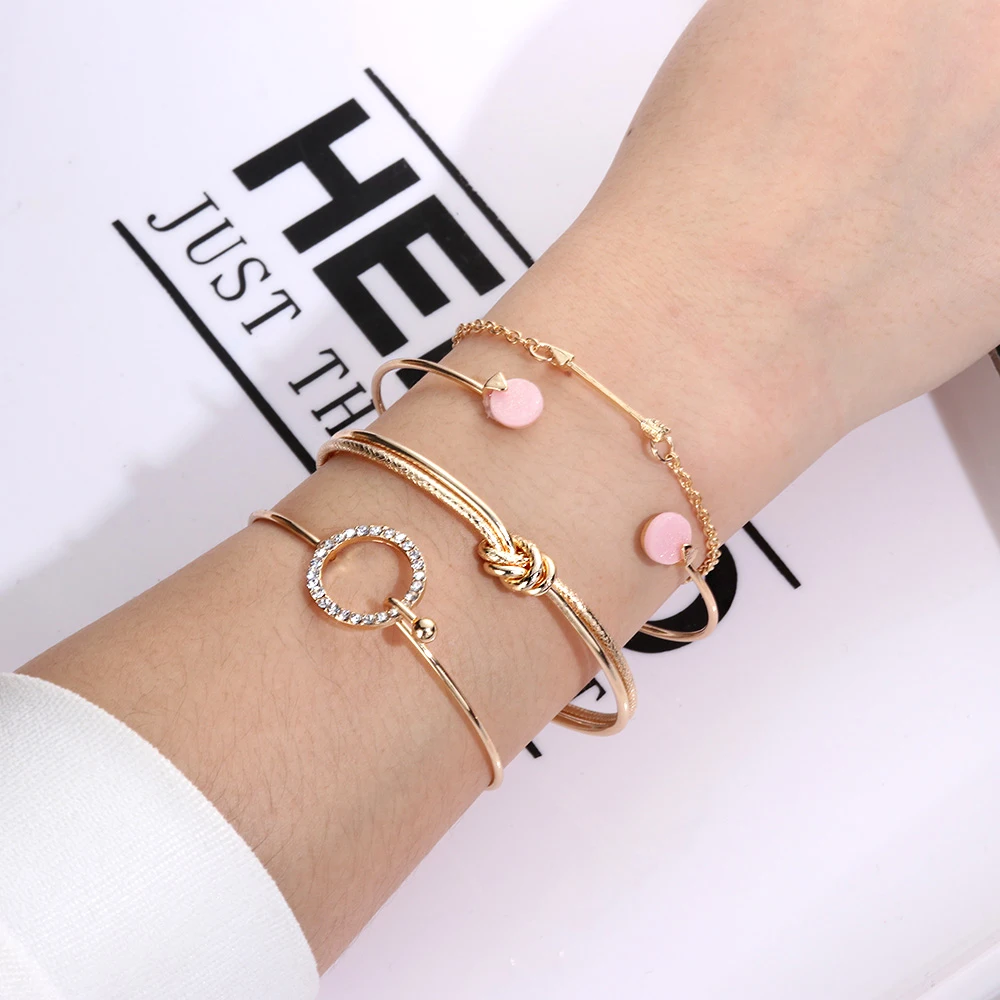 4 Pcs/ Set Classic Arrow Knot Round Crystal Gem Multilayer Adjustable Open Bracelet Set Women Fashion Elegant Party Jewelry Gift
4 Pcs/ Set Classic Arrow Knot Round Crystal Gem Multilayer Adjustable Open Bracelet Set Women Fashion Elegant Party Jewelry Gift