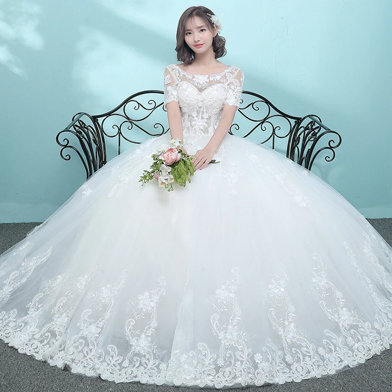 2018 New Sexy O-Neck Appliques Illusion Short Sleeves Lace Embroidery Wedding Dress Prinecess Wedding Gown Vestido De Noiva
2018 New Sexy O-Neck Appliques Illusion Short Sleeves Lace Embroidery Wedding Dress Prinecess Wedding Gown Vestido De Noiva