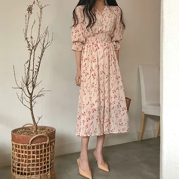 BGTEEVER Elegant V-neck Front Buttons Floral Print Women Long Dress Vintage Elastic Flare Sleeve Chiffon A-line Female Dresses
BGTEEVER Elegant V-neck Front Buttons Floral Print Women Long Dress Vintage Elastic Flare Sleeve Chiffon A-line Female Dresses