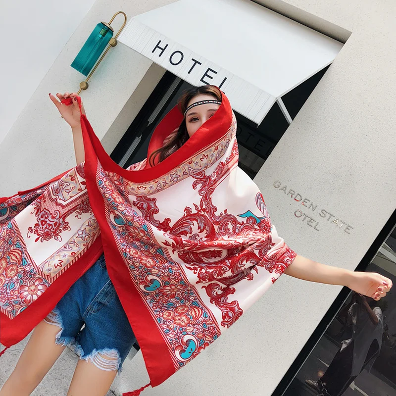 Spring and Summer New Seaside Sunscreen Beach Silk Scarf, Female Cotton and Hemp Travel Scarf Bufanda Mujer Chiffon Hijab
Spring and Summer New Seaside Sunscreen Beach Silk Scarf, Female Cotton and Hemp Travel Scarf Bufanda Mujer Chiffon Hijab