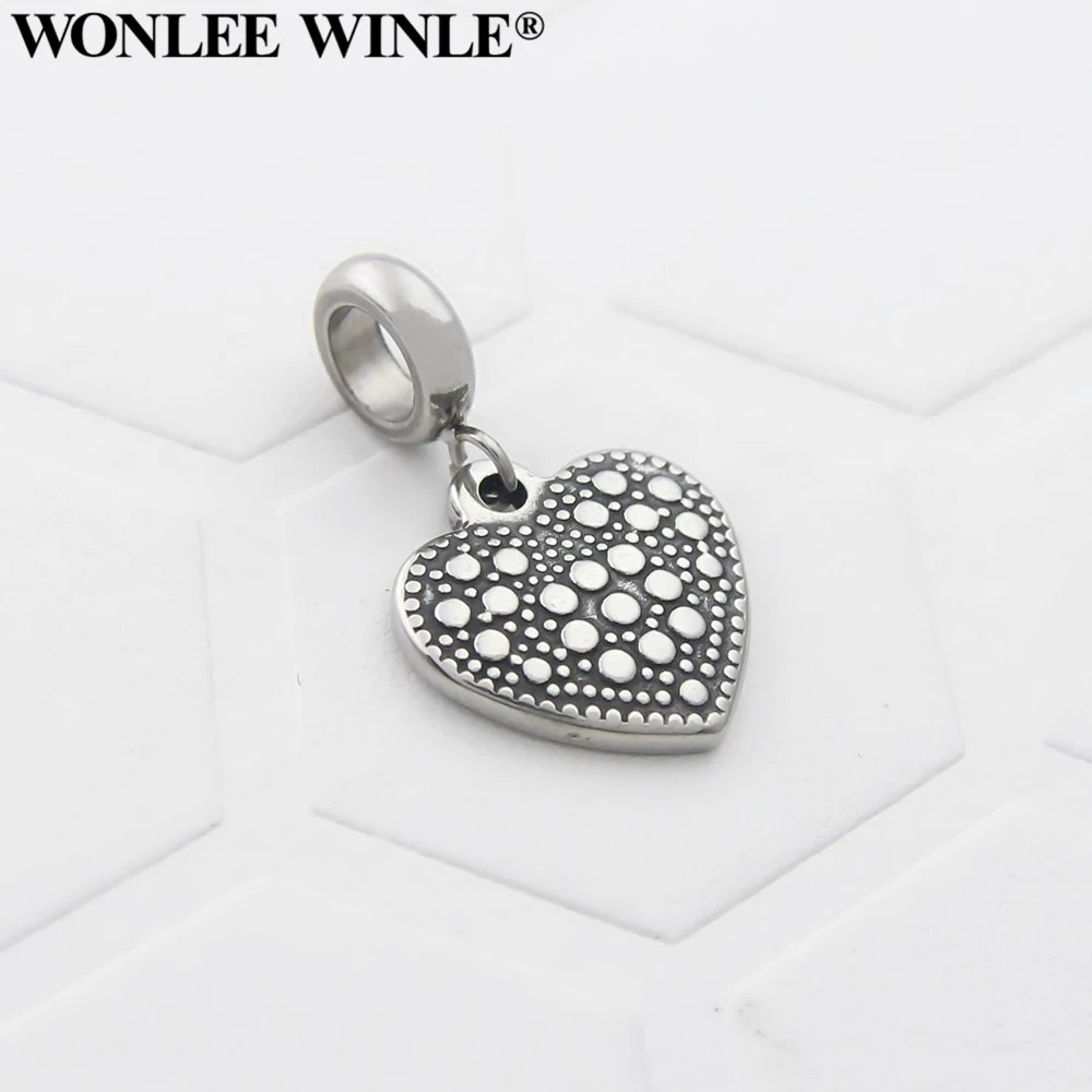 Wonlee Winle никогда не увядает 316L Нержавеющая сталь 5 мм отверстие резьбы подвески в форме сердца для браслет украшения рукоделие своими руками свисающие сережки
Wonlee Winle никогда не увядает 316L Нержавеющая сталь 5 мм отверстие резьбы подвески в форме сердца для браслет украшения рукоделие своими руками свисающие сережки