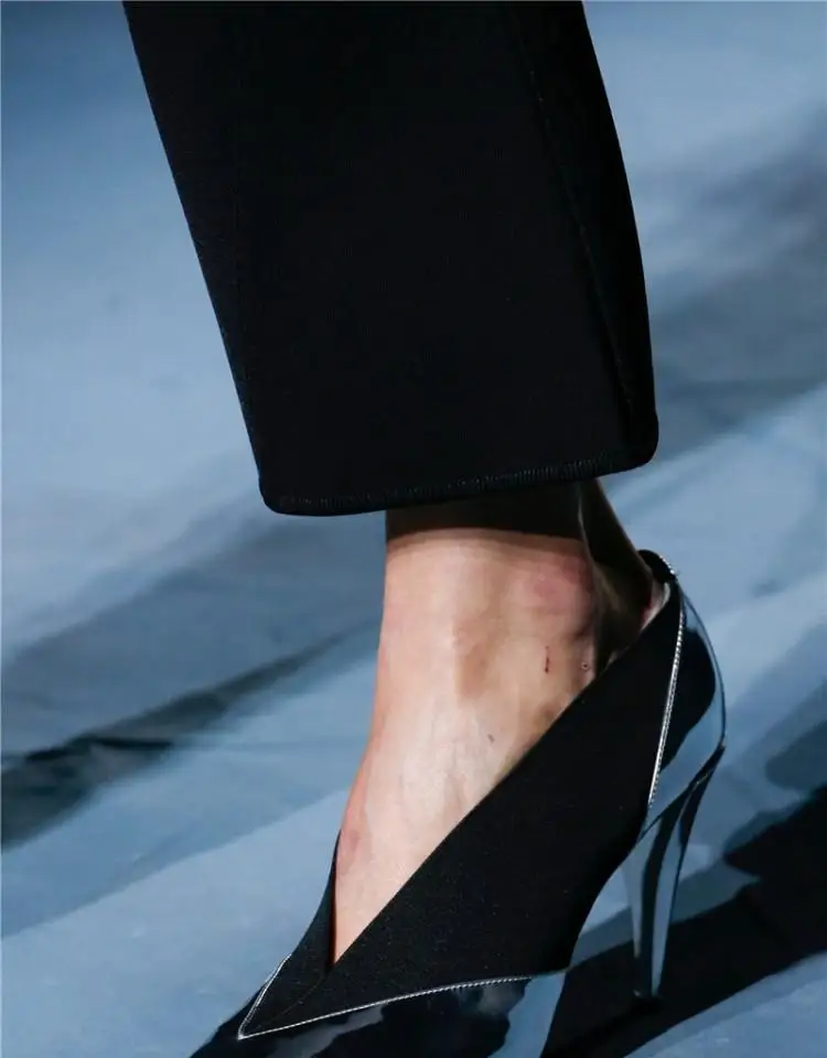Dipsloot The Newest Syle Lady Fashion Mixed Color Slip-on Spring/Summer Pumps Women Pointed Toe High Heels Dress Runway Shoes
Dipsloot The Newest Syle Lady Fashion Mixed Color Slip-on Spring/Summer Pumps Women Pointed Toe High Heels Dress Runway Shoes